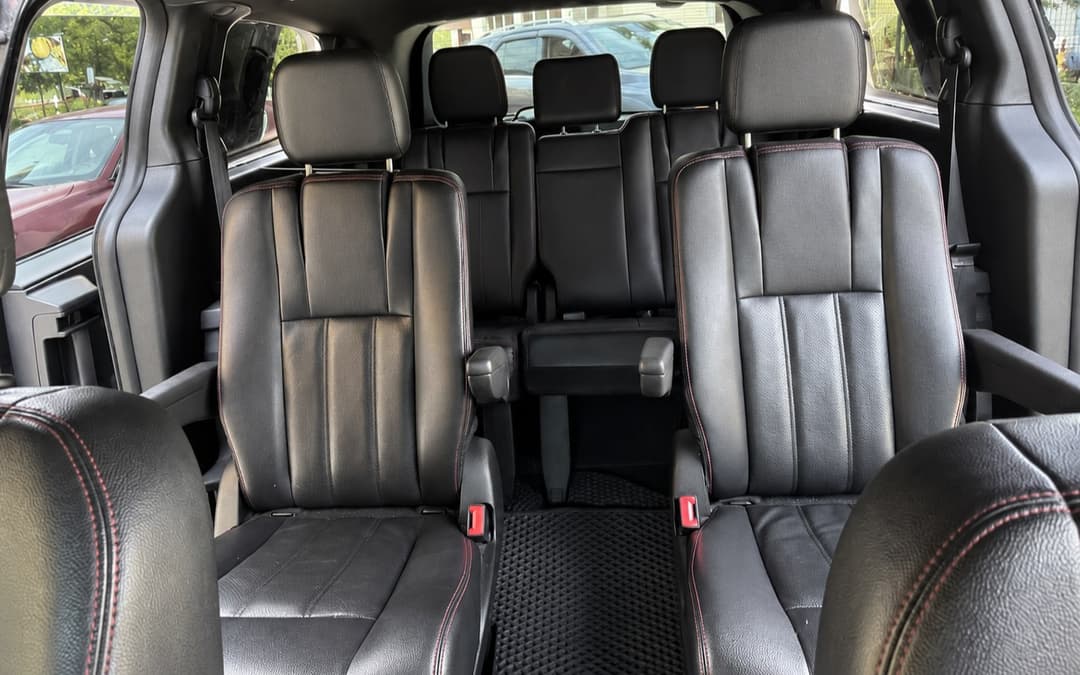 Dodge Grand Caravan