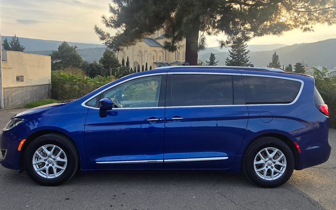 Chrysler Pacifica