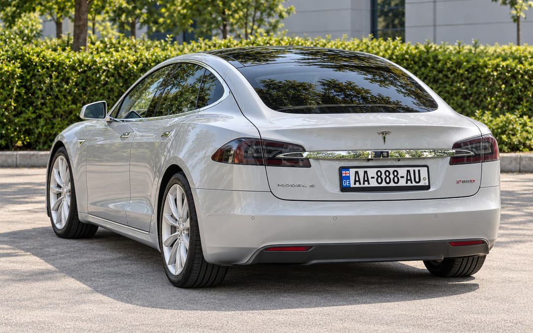 Tesla Model S