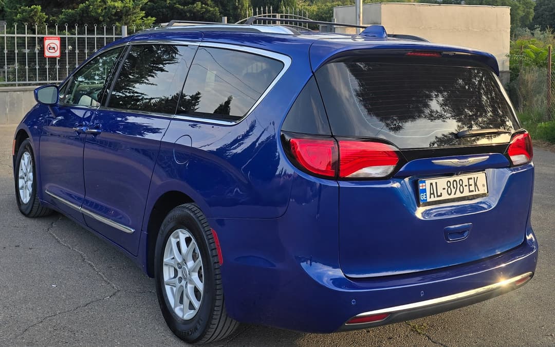Chrysler Pacifica