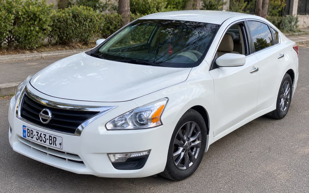 Nissan Altima