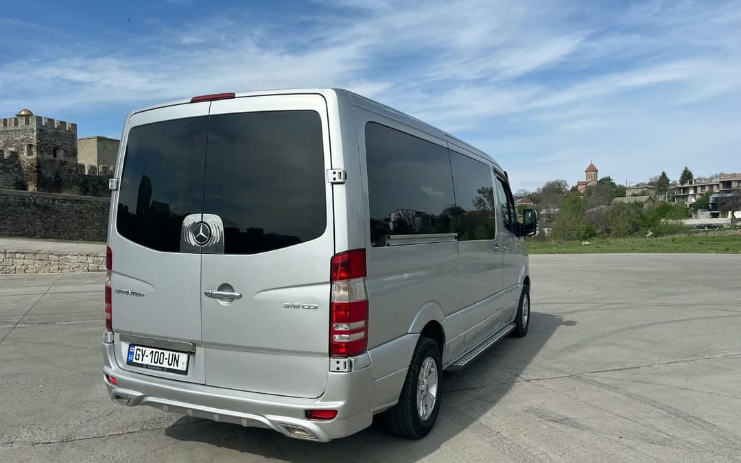 Mercedes-Benz Sprinter