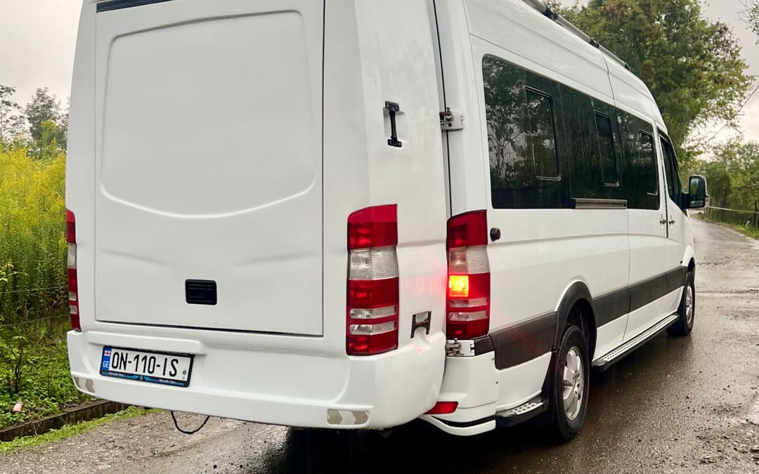 Mercedes-Benz Sprinter