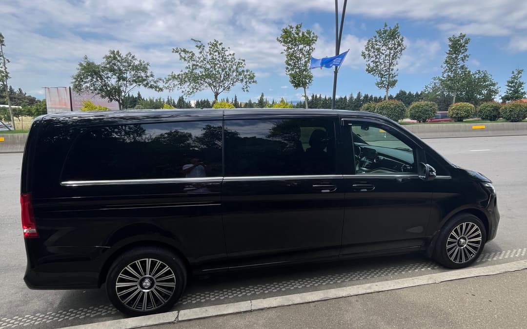 Mercedes-Benz V-Class