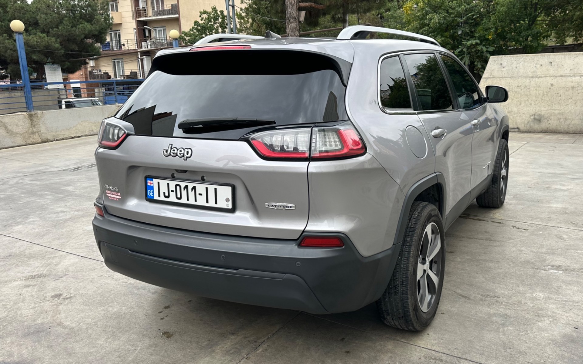Jeep Cherokee