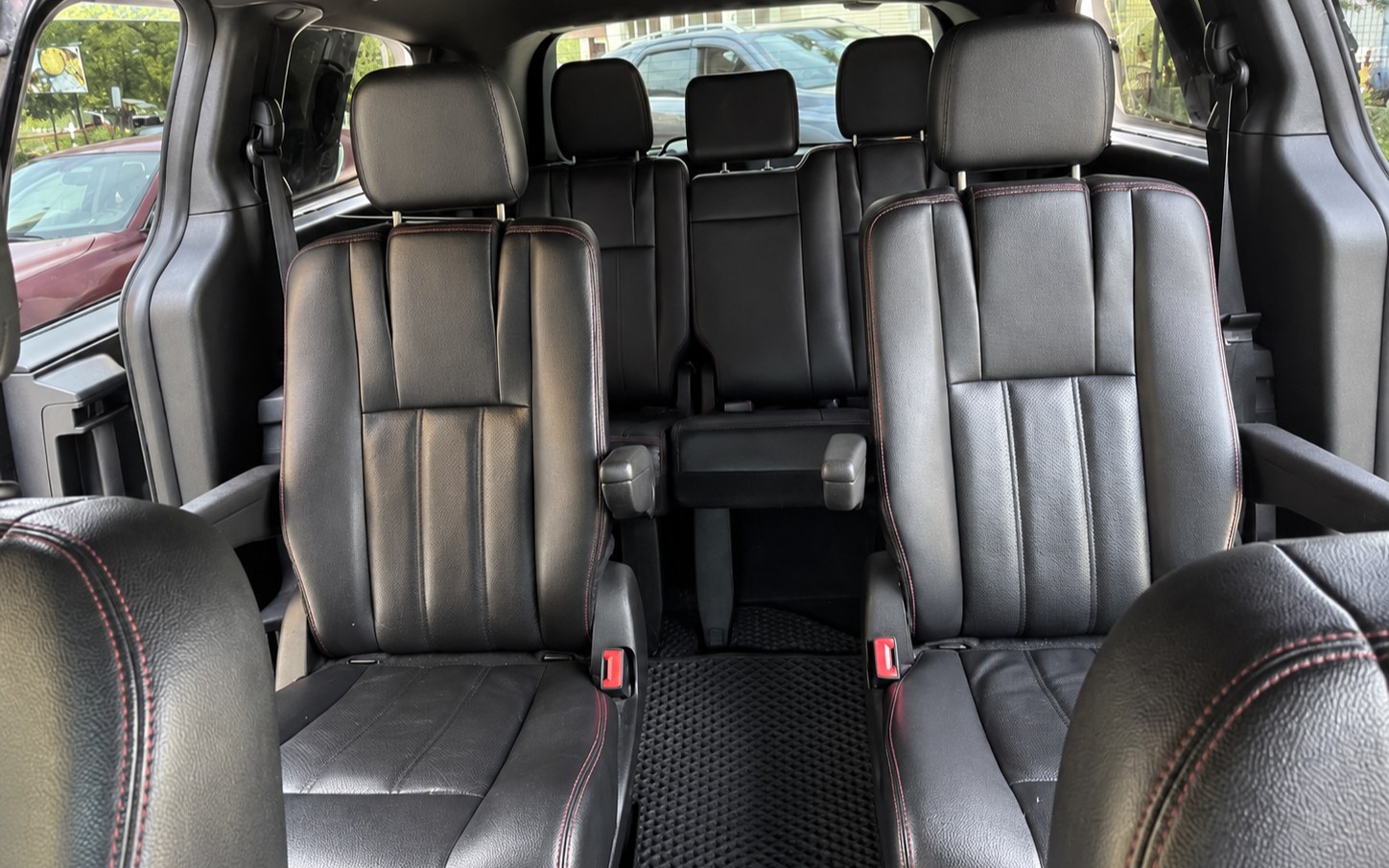 Dodge Grand Caravan