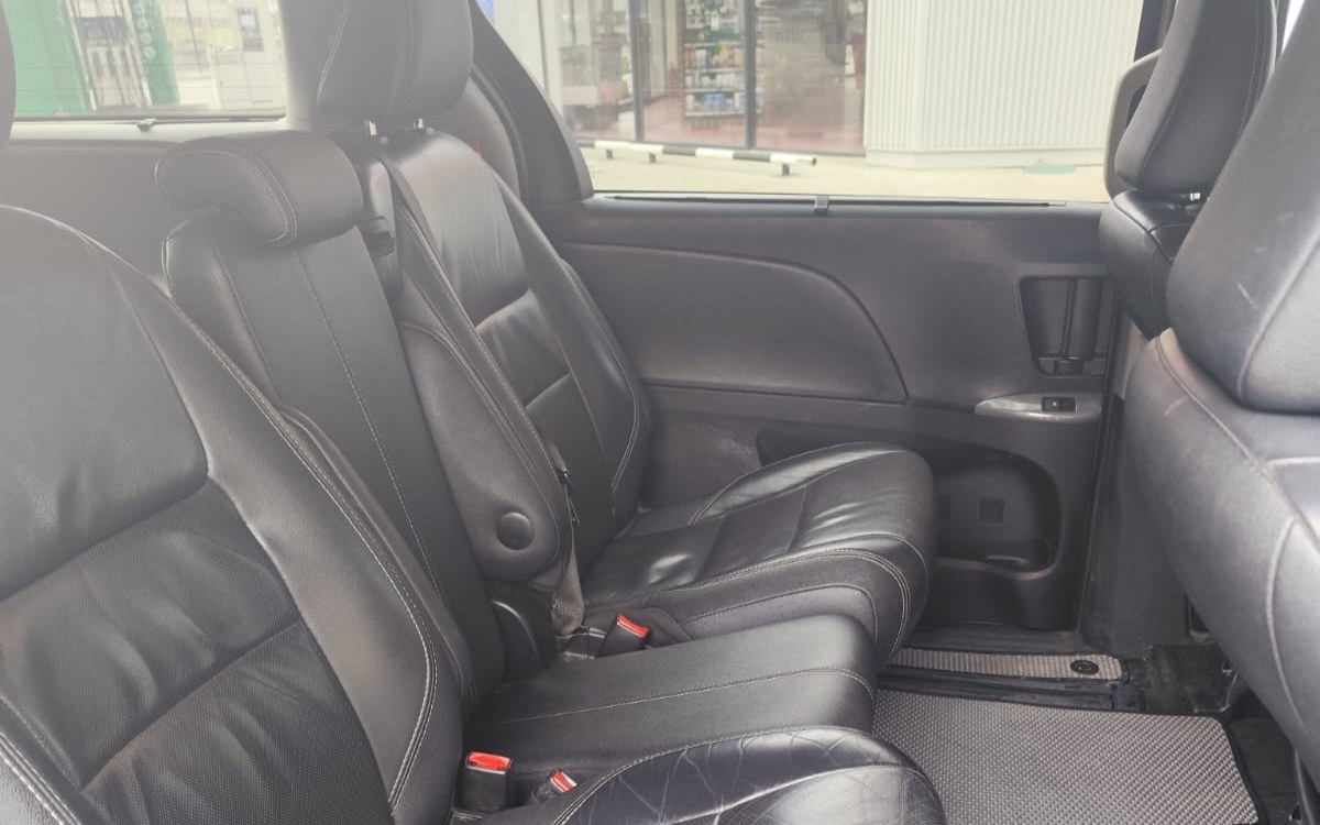 Toyota Sienna