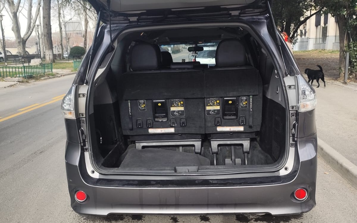 Toyota Sienna