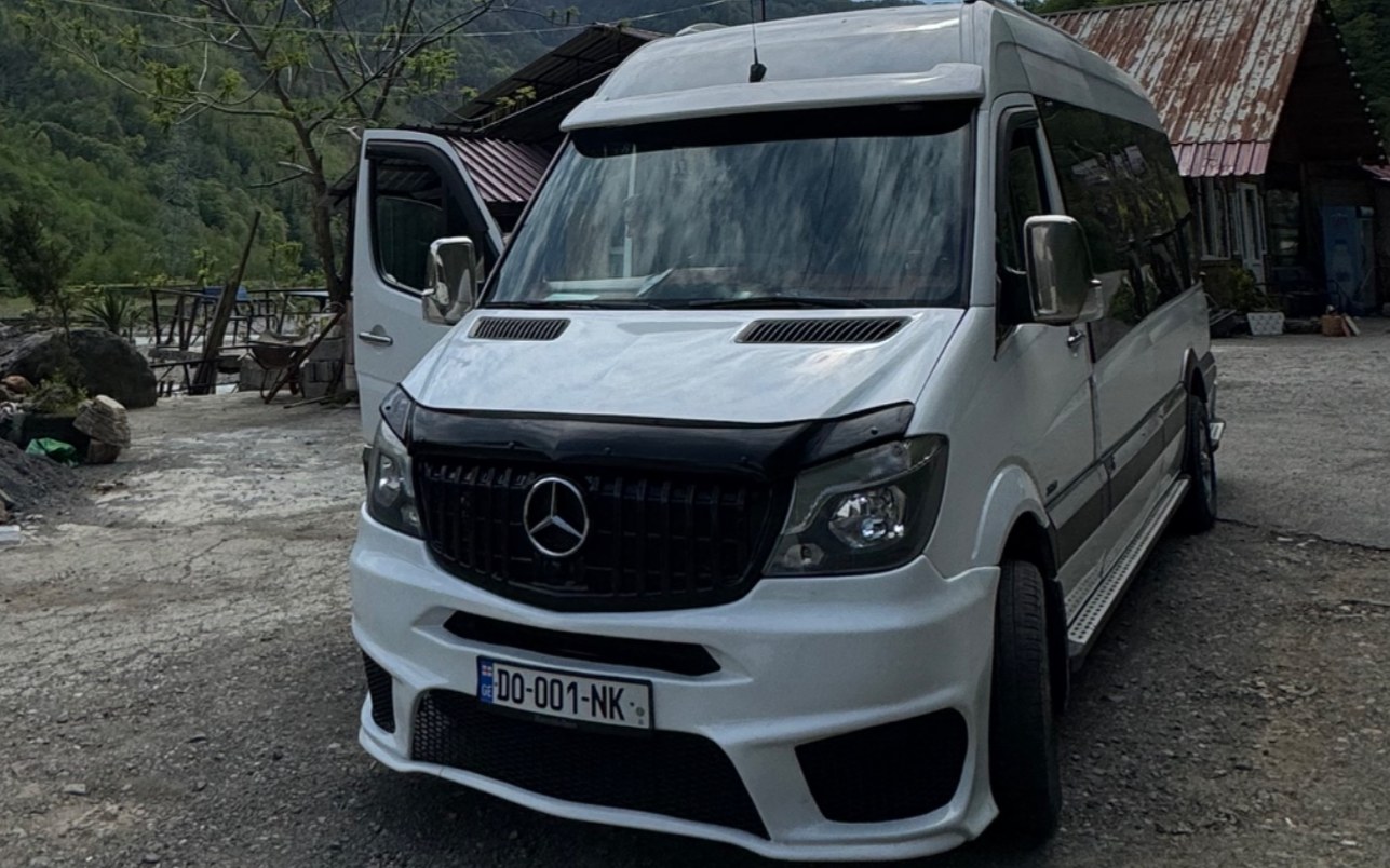 Mercedes-Benz Sprinter