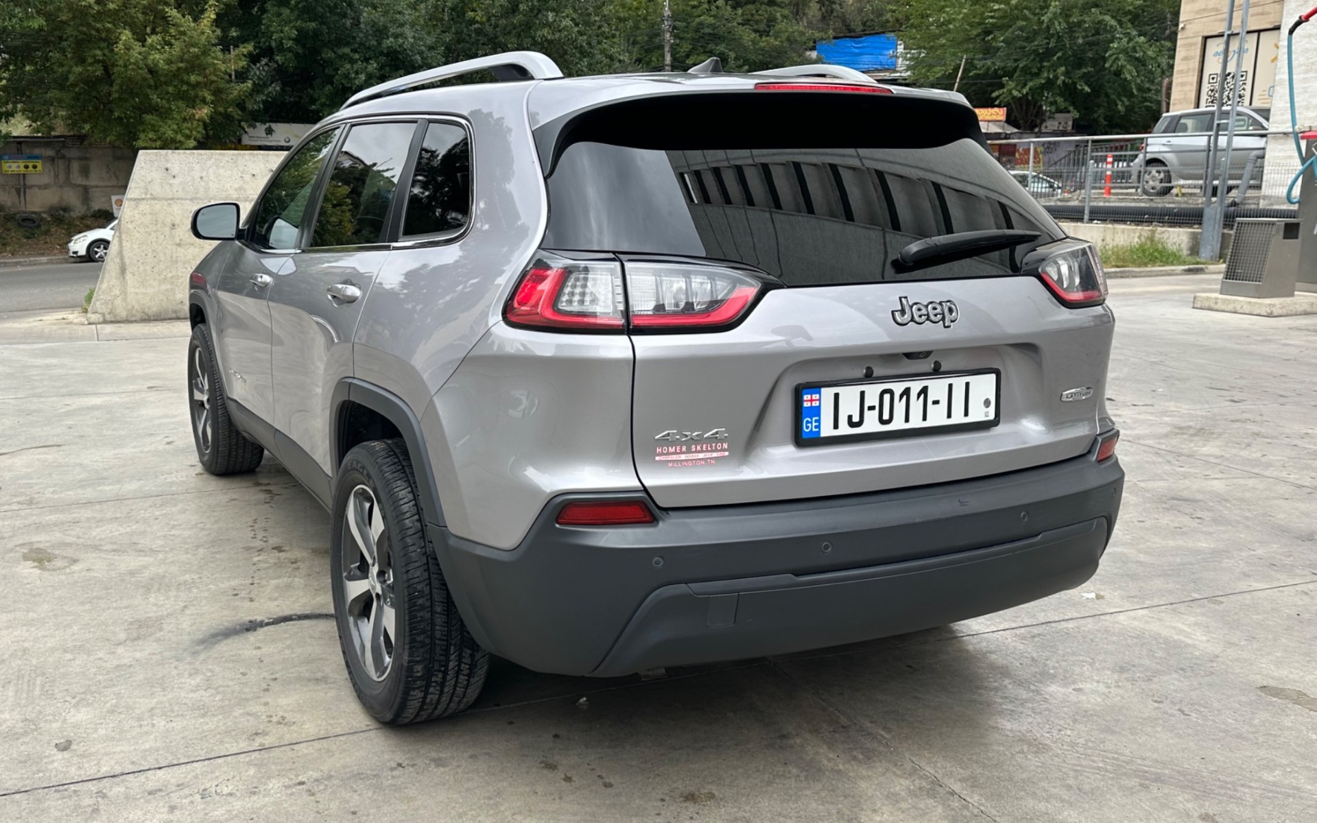 Jeep Cherokee