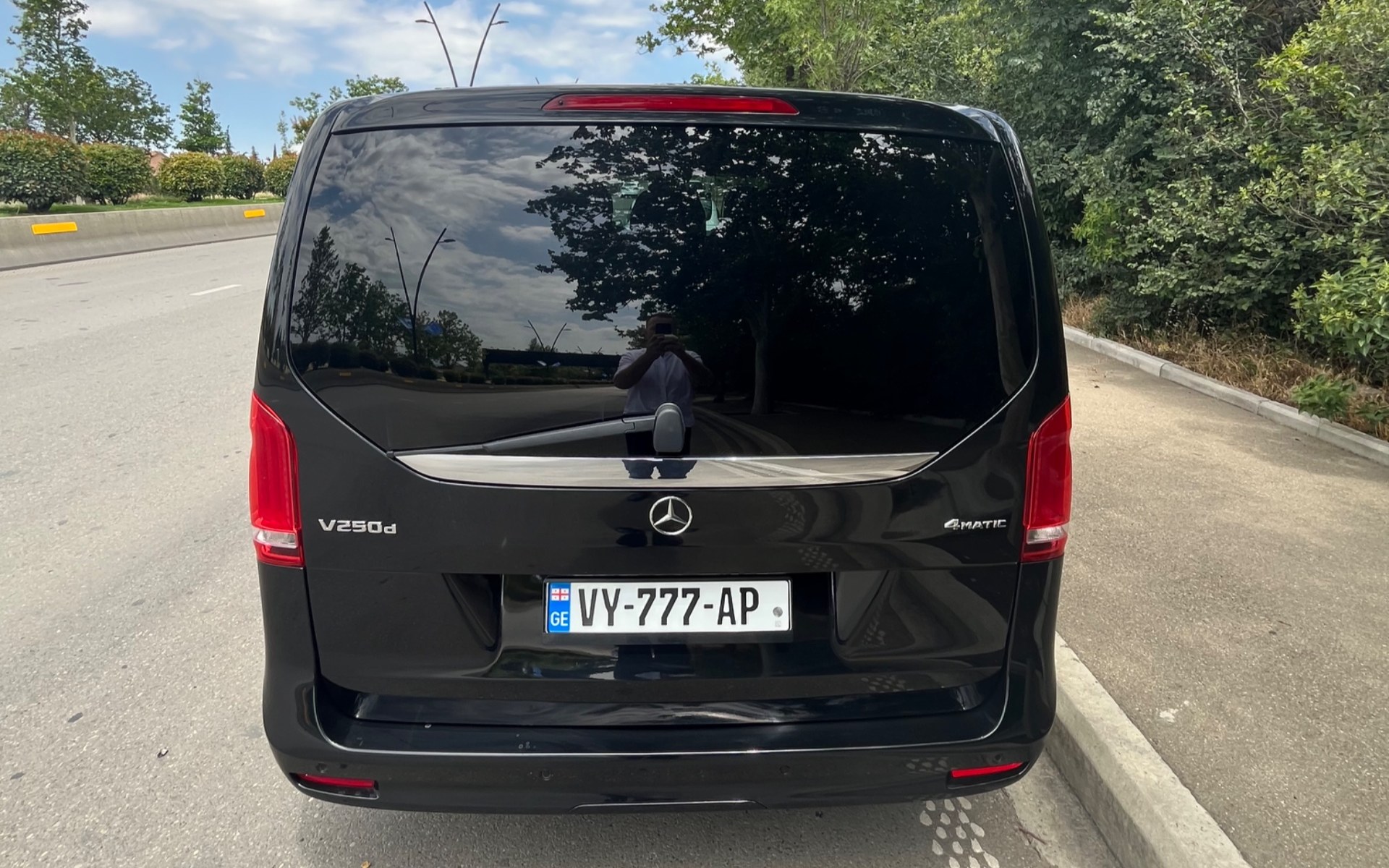 Mercedes-Benz V-Class