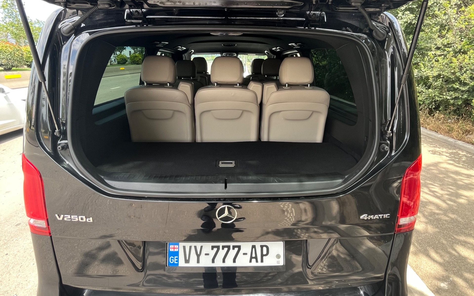 Mercedes-Benz V-Class